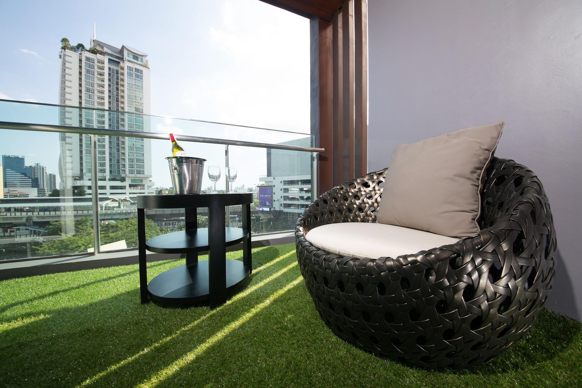 Civic Horizon Hotel & Residence Bangkok Bagian luar foto