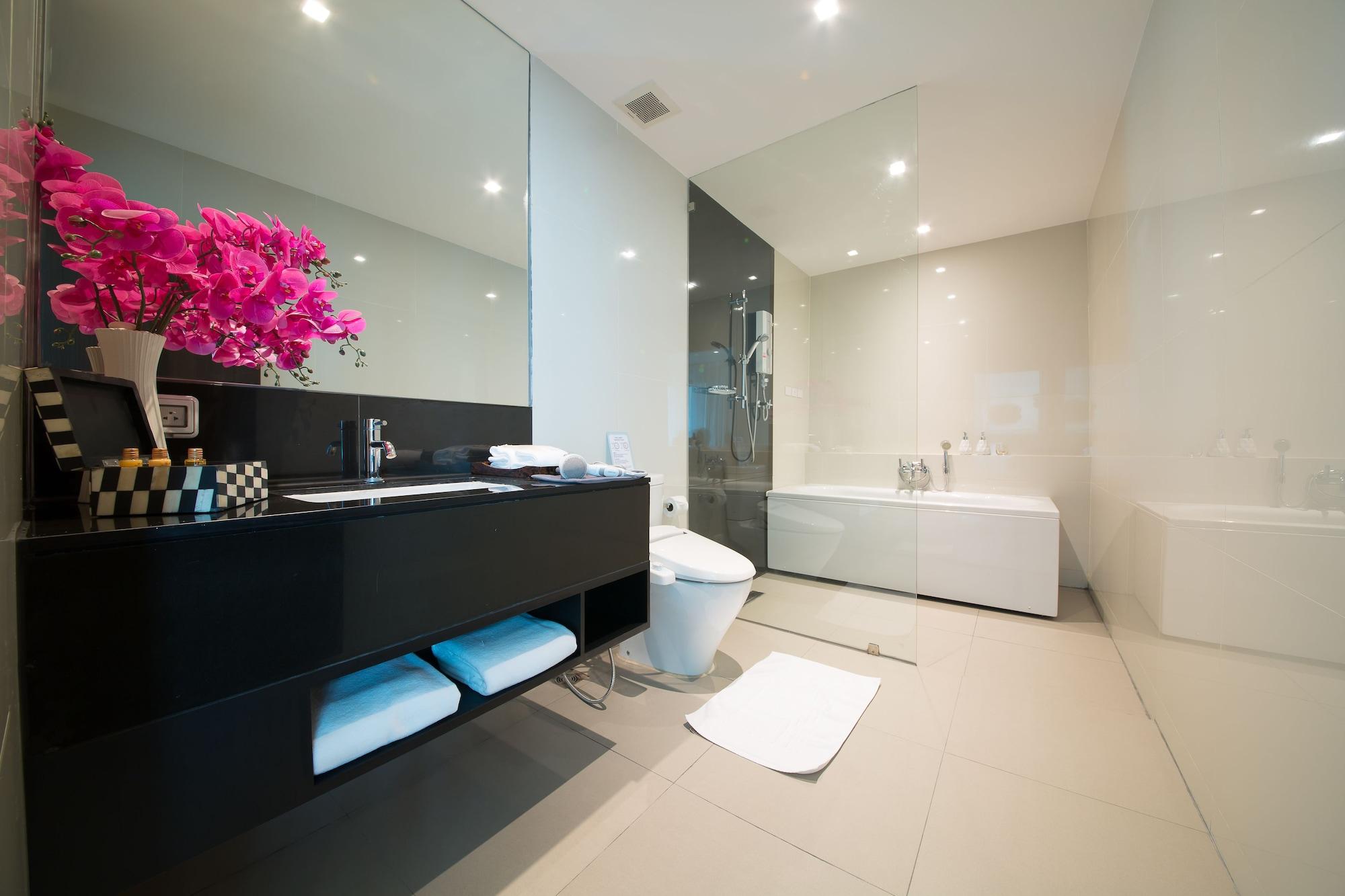 Civic Horizon Hotel & Residence Bangkok Bagian luar foto