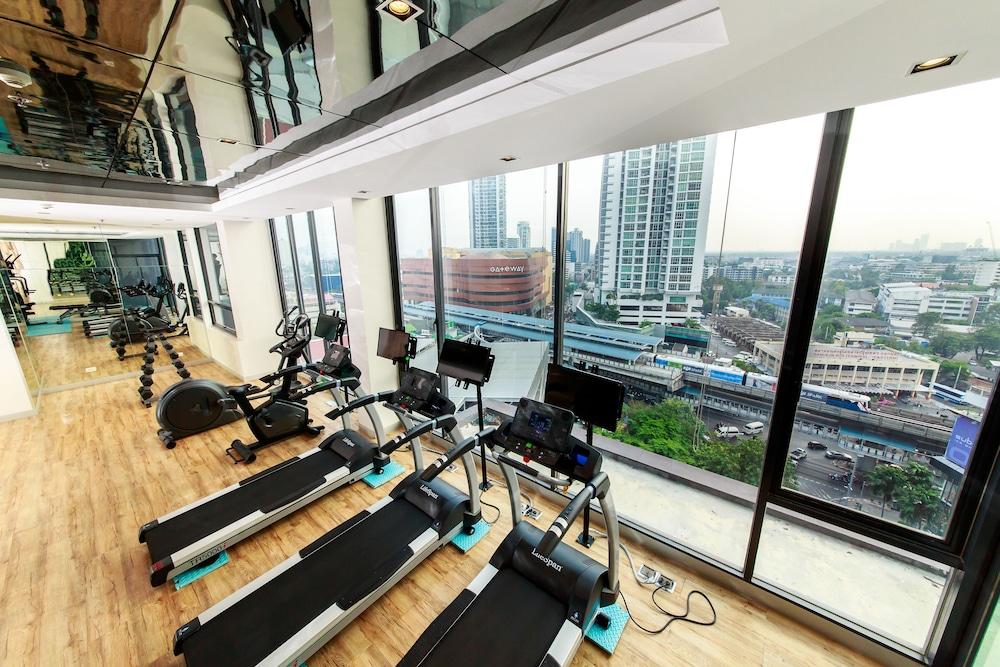 Civic Horizon Hotel & Residence Bangkok Bagian luar foto