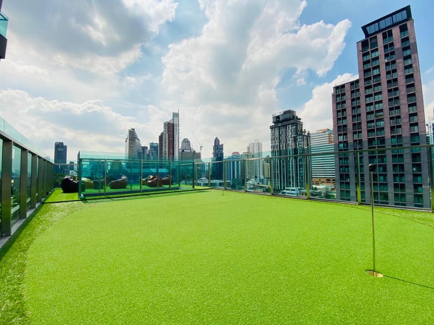 Civic Horizon Hotel & Residence Bangkok Bagian luar foto