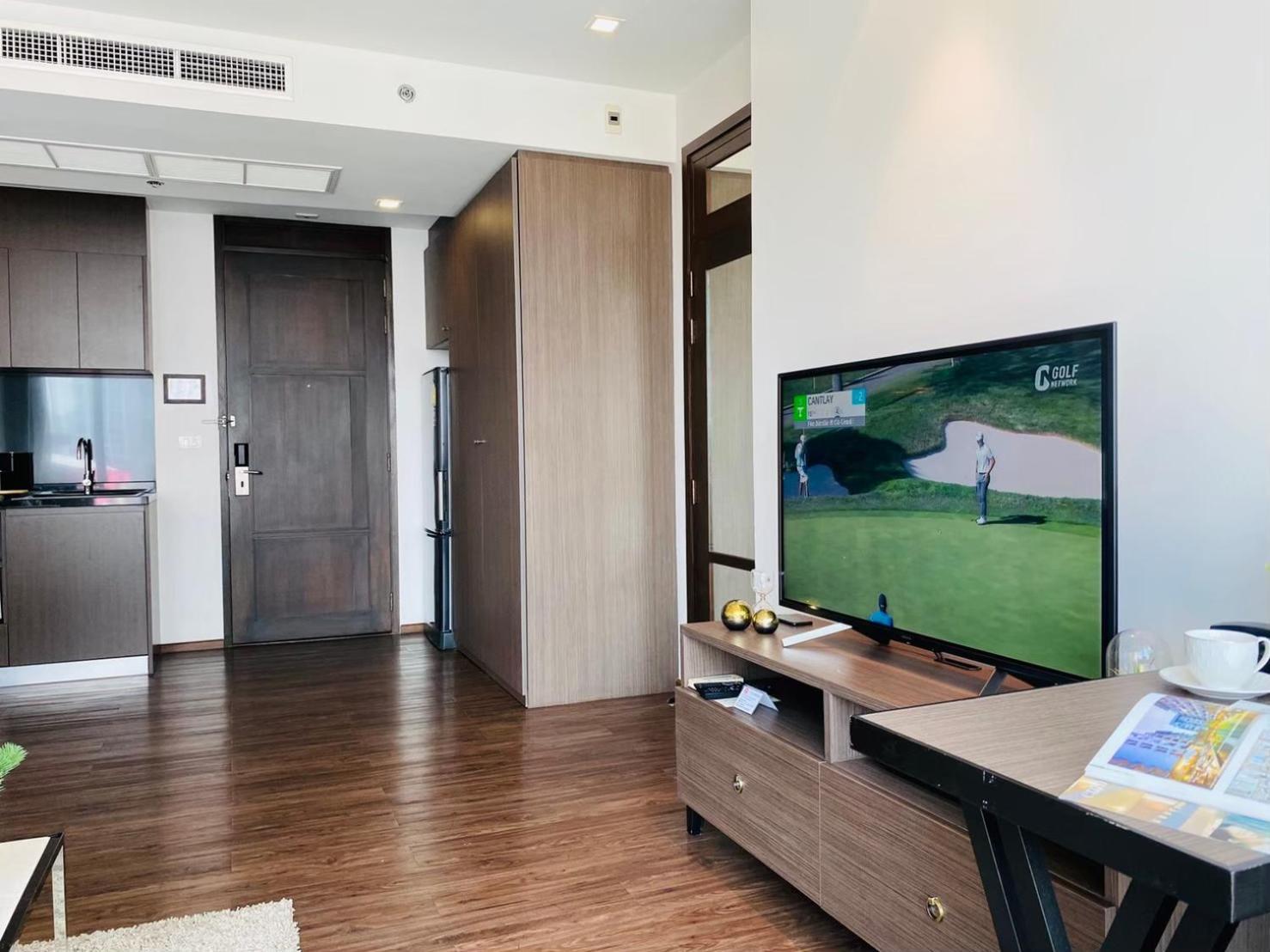 Civic Horizon Hotel & Residence Bangkok Bagian luar foto
