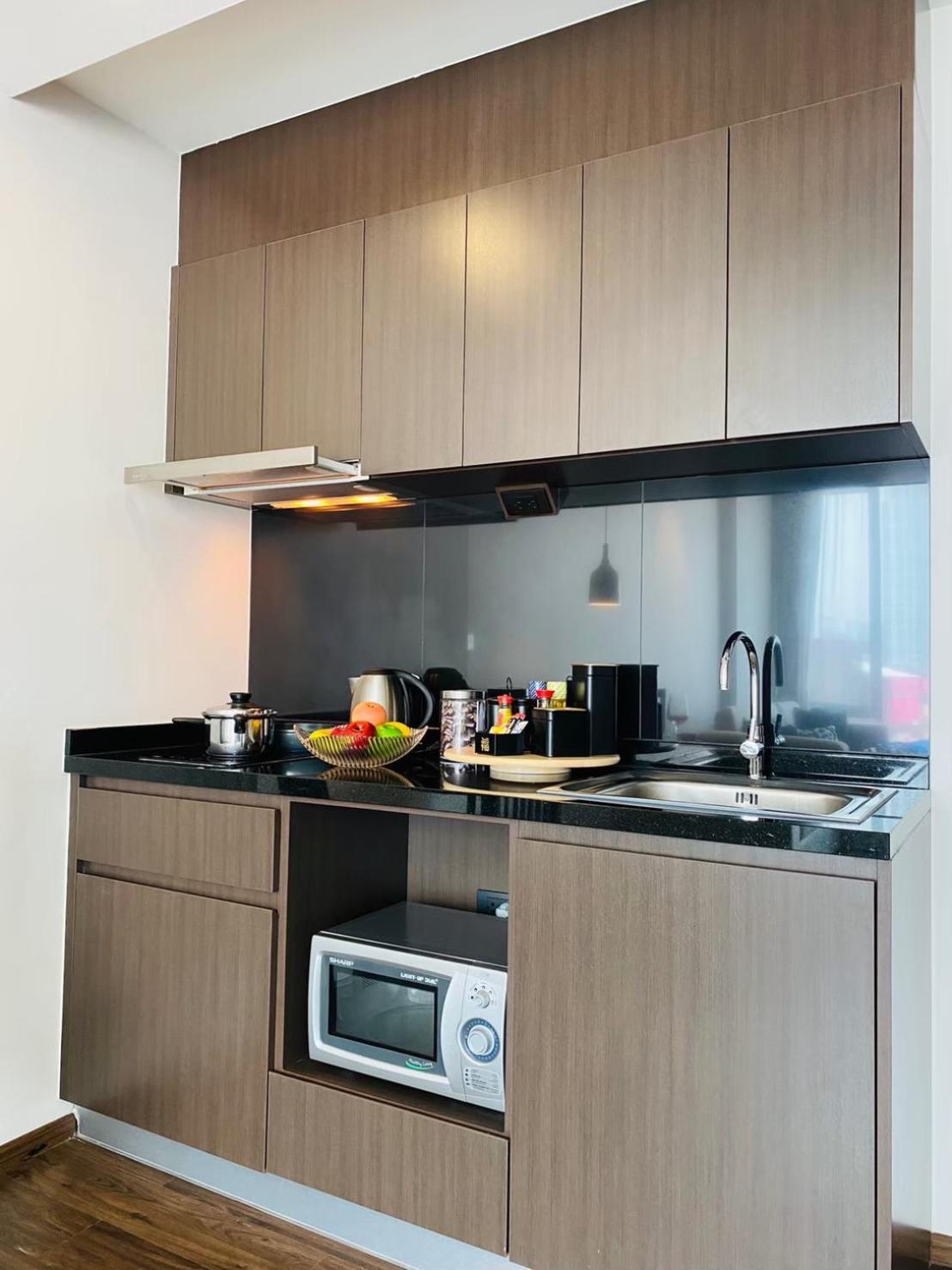 Civic Horizon Hotel & Residence Bangkok Bagian luar foto