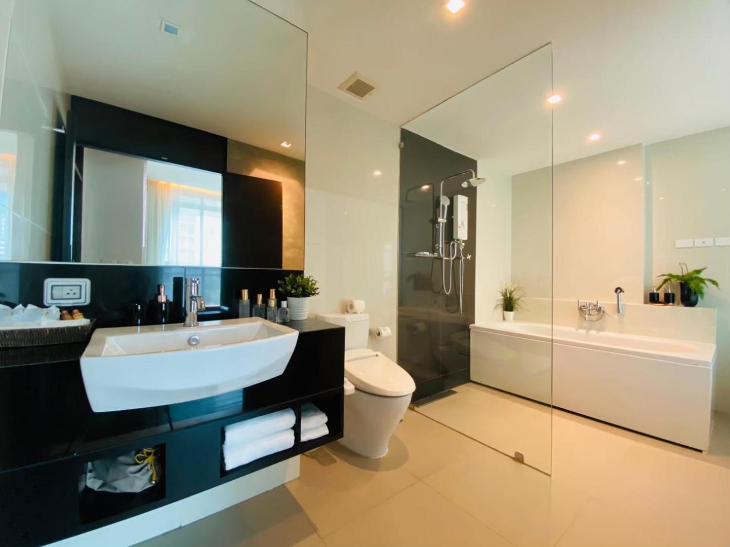 Civic Horizon Hotel & Residence Bangkok Bagian luar foto
