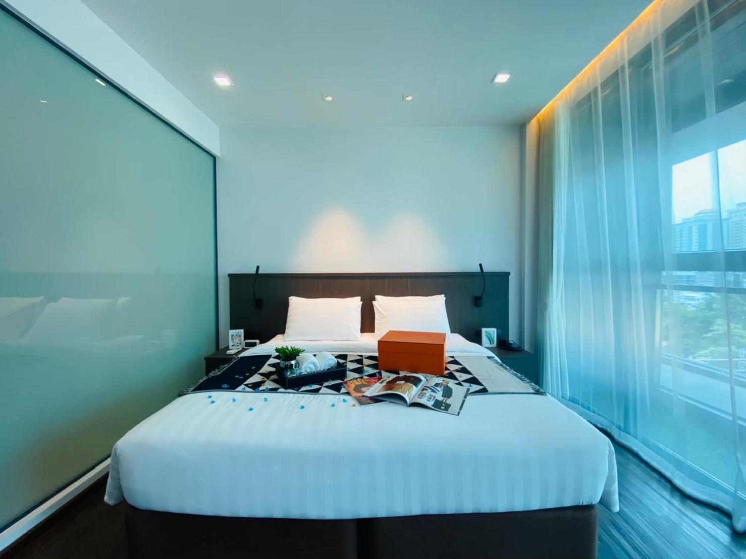 Civic Horizon Hotel & Residence Bangkok Bagian luar foto